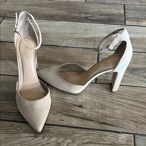Gibson Latimer Cream Ankle Strap Heels